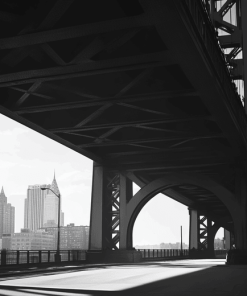 Benjamin Franklin Bridge Black And White Diamond Painting