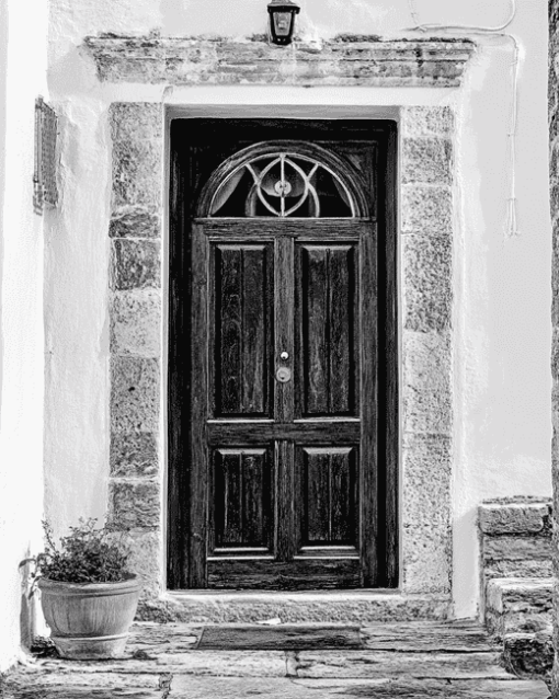 Black & White Greek Doors Diamond Painting